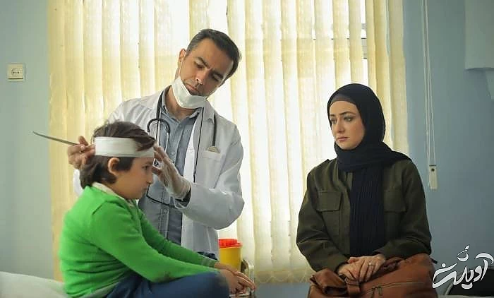 ویدا جوان و علیرضا جلالی تبار در سریال روزهای آبی ویدا جوان و علیرضا جلالی تبار